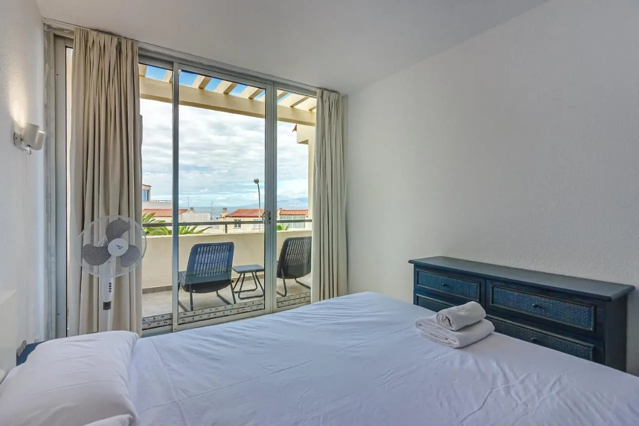 Amazing Penthouse Free Wifi Apartment Callao Salvaje 0*,  Spain