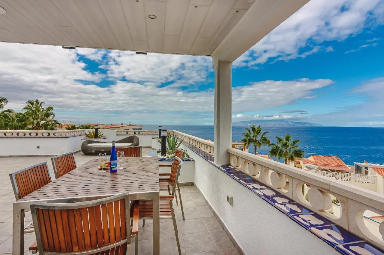Amazing Penthouse Free Wifi Apartment Callao Salvaje Spain